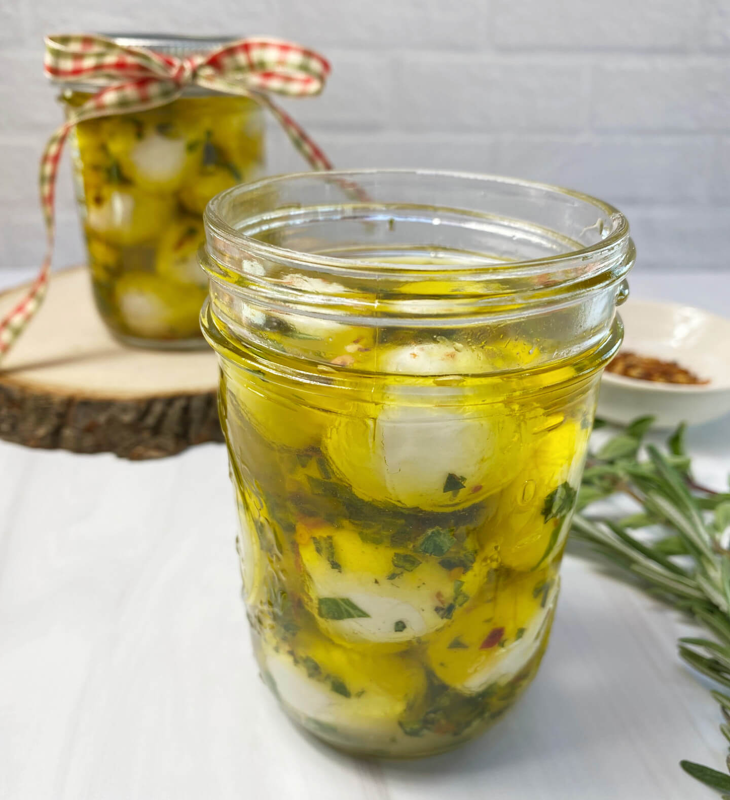 marinated-baby-mozzarella-in-a-jar