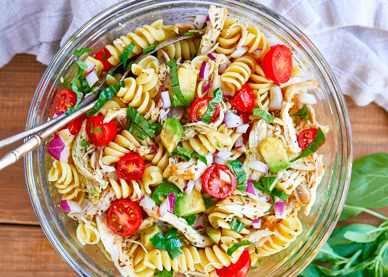 Chicken-avocado-tomato-basil-pasta-salad-healthy-pasta-recipes