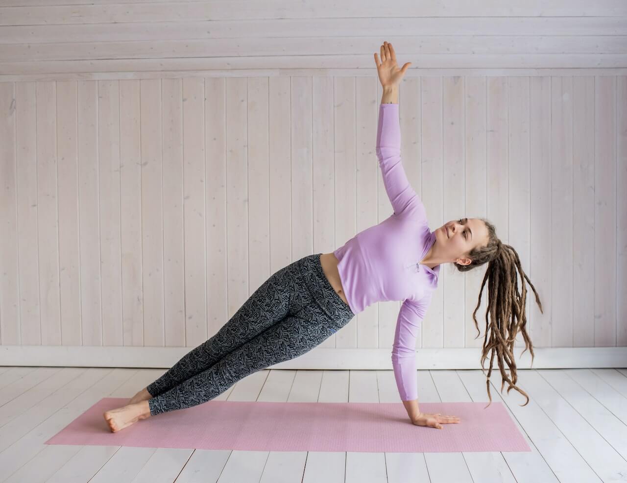 Woman-doing-pilates.jpg